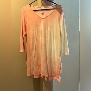 Ladies’ tunic top